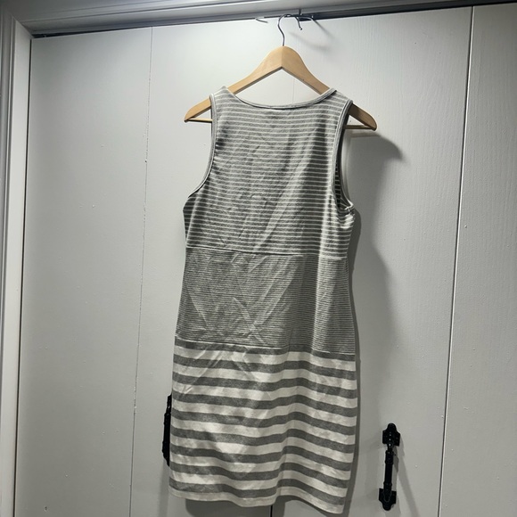 Doe & Rae Gray Striped Dress - Picture 16 of 16